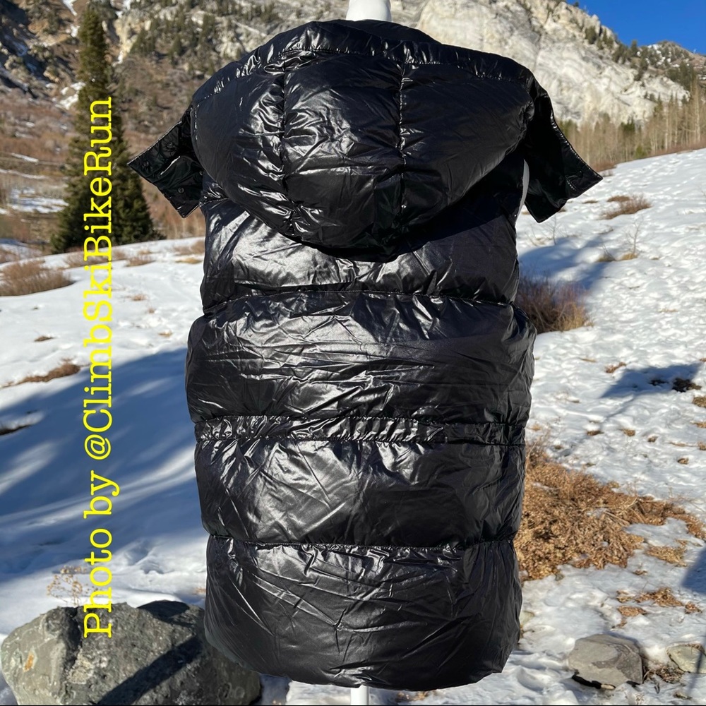 NWT Athleta Lofty Down Vest Black - Picture 3 of 12